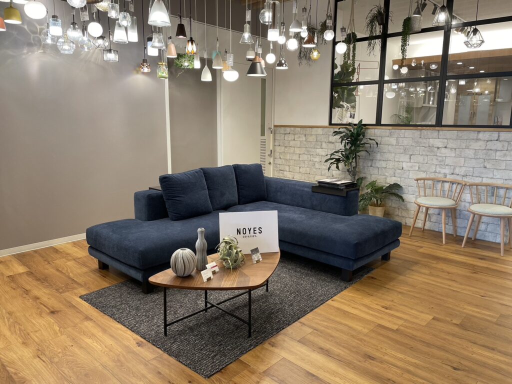 人気ソファ ” NOYES ” 展示開始しました! – ポラスインテリア（POLUS 