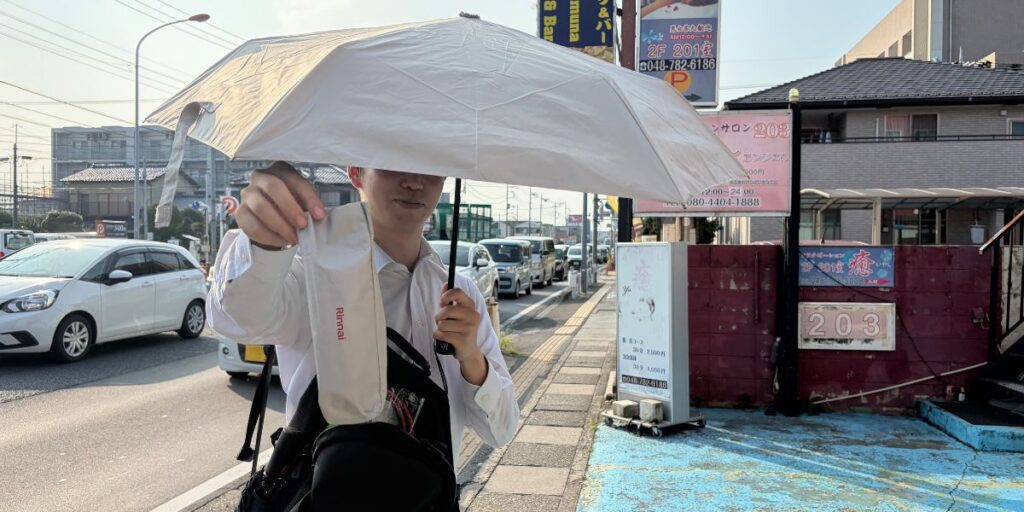 日差しが強い帰り道、早速使わせていただきました(笑)