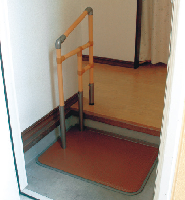 手すり 両手 住宅改修 室内用 玄関用 あがりかまち用たちあっぷ CKE-03 工事不要 たちアップ 補助手すり 段差 矢崎化工 (矢崎化工) あがりかまち用たちあっぷ ステップ台付 両